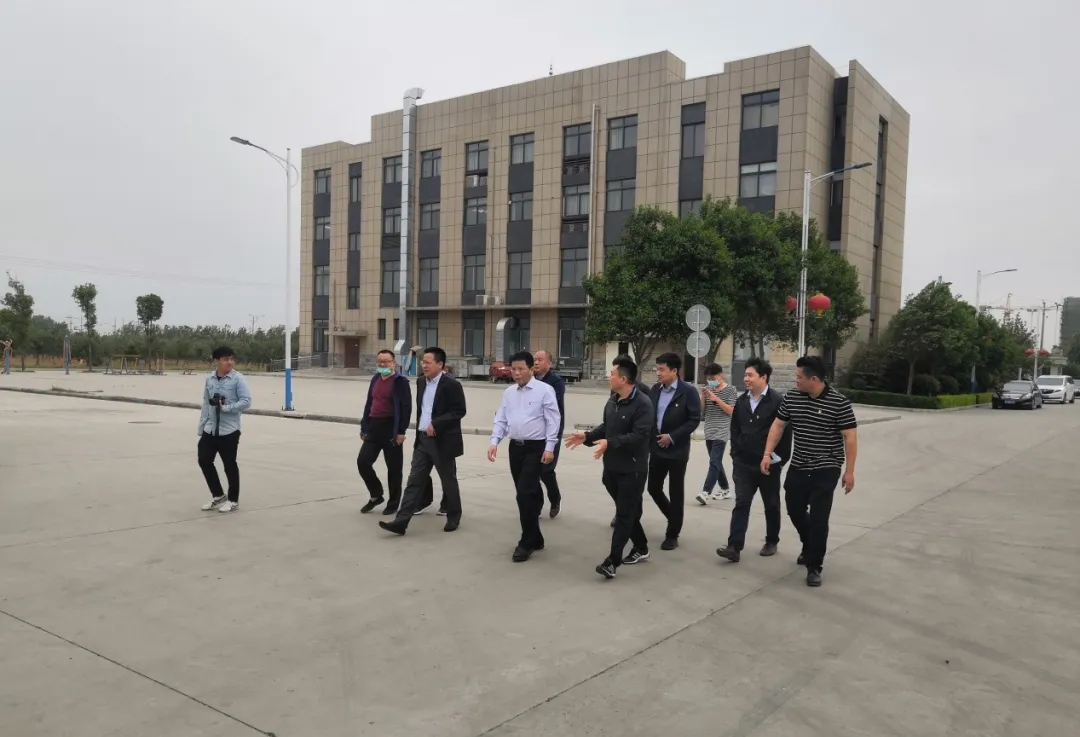 红旗区区委书记郑援越一行考察河南益达注册有限公司疫情防控及复工复产情况